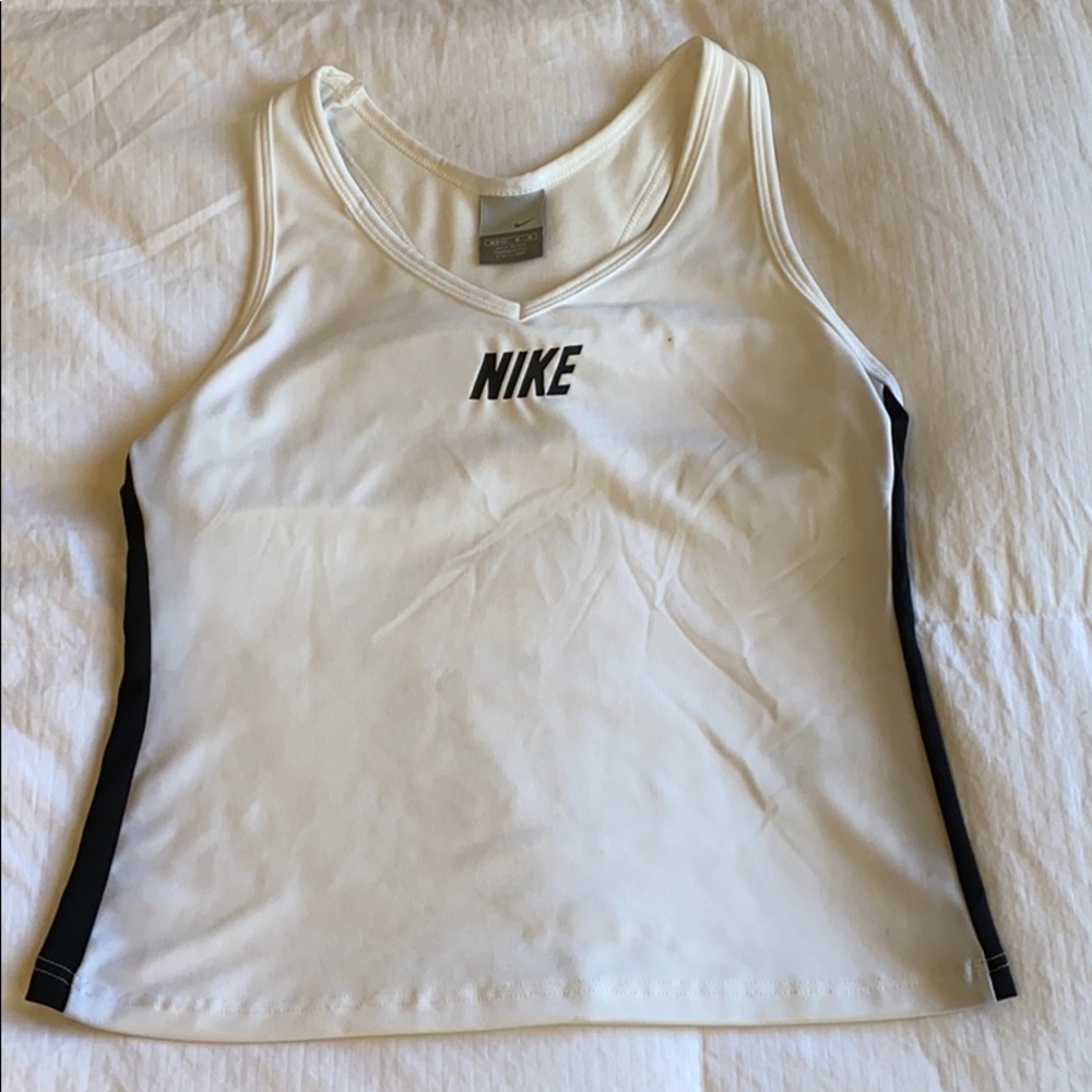 Nike sports top